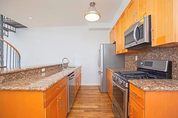 Rented by Brick&Mortar | media 15