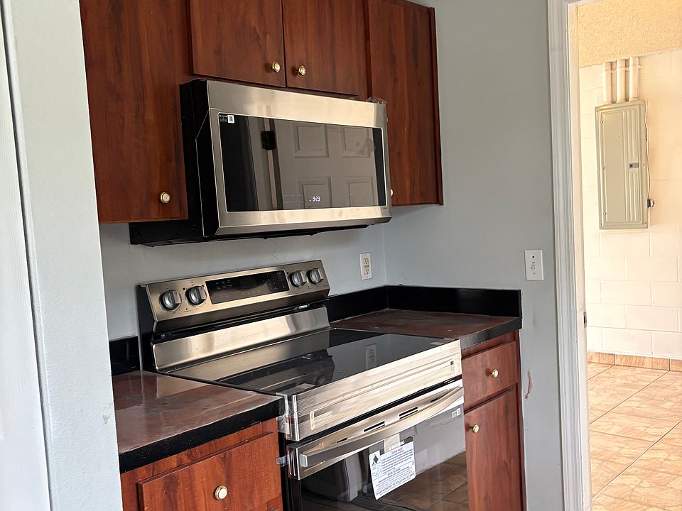 1st image of 800 July Ave