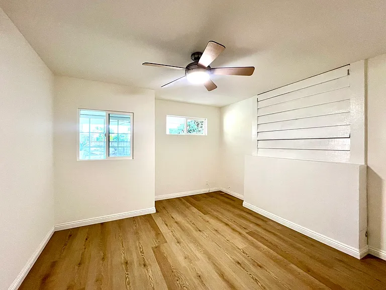 38 Carver — Photo 13
