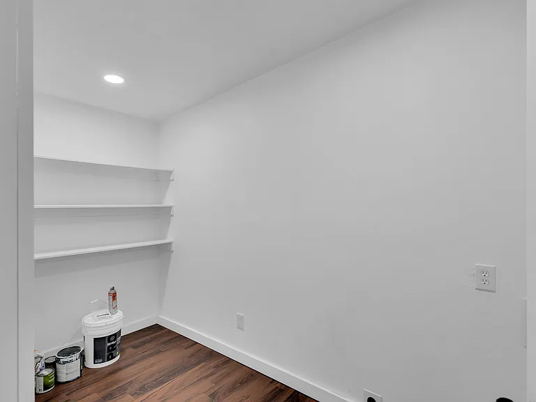 6124 Sundown Dr — Photo 8