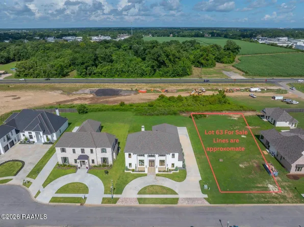 104 Trailing Oaks Dr, Youngsville, LA 70592