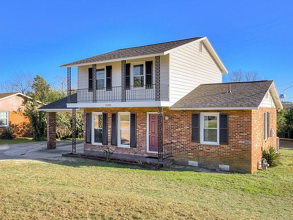 2nd image of 2818 Glenn Hills Dr