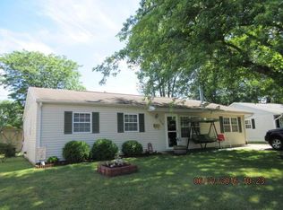 138 Putnam Rd, Heath, OH 43056