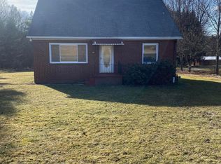 108 Lovers Ln, Kersey, PA 15846