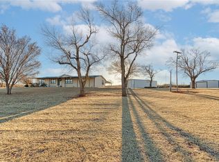 1213 E Columbia Ave, Cheyenne, OK 73628