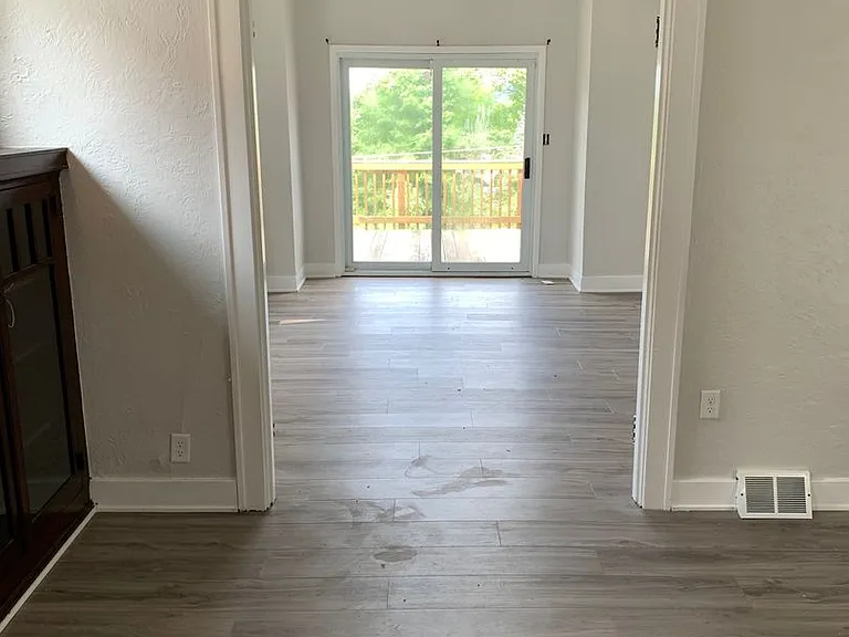 702 Fairview Ave — Photo 14