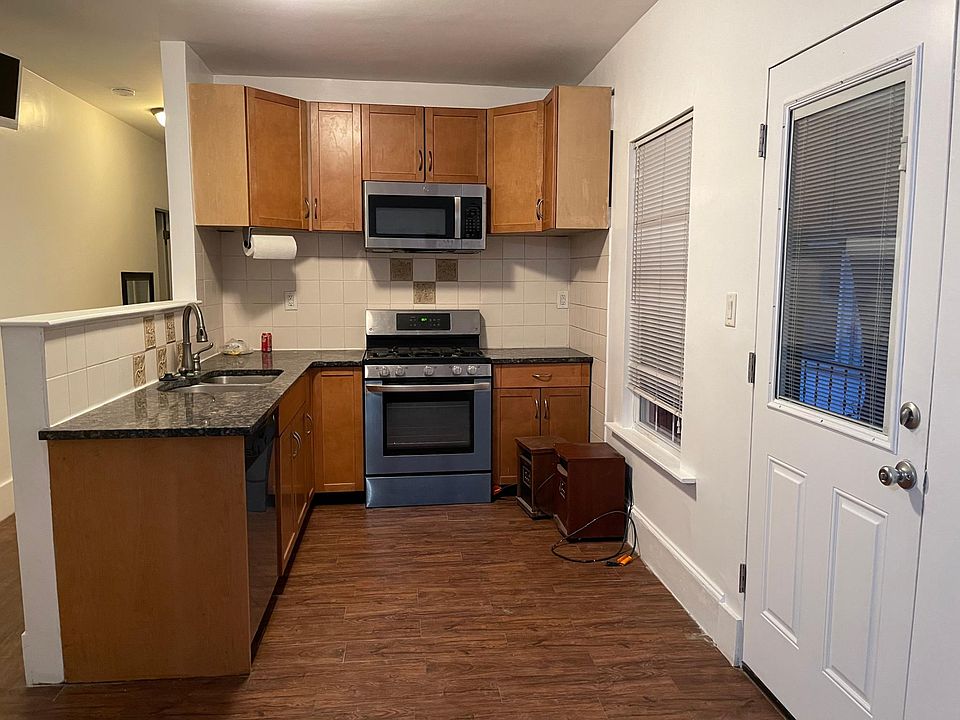 57 Russell Rd, Wellesley, MA 02482 Zillow