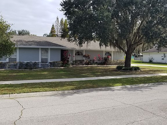 3rd image of 2603 Savannah Dr
