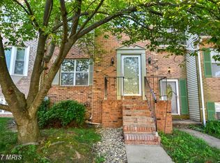 2481 Vineyard Ln, Crofton, MD 21114