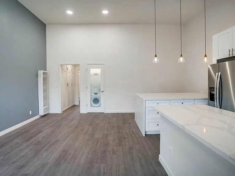 115 N Eastwood Ave — Photo 16