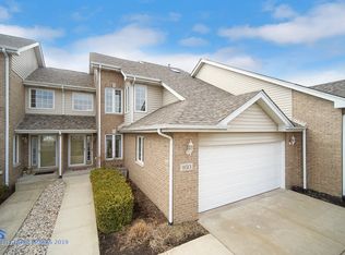9513 Stonebrooke Ct, Tinley Park, IL 60487