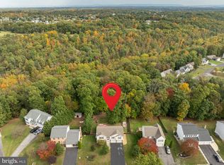 29 Lure Ct, Inwood, WV 25428