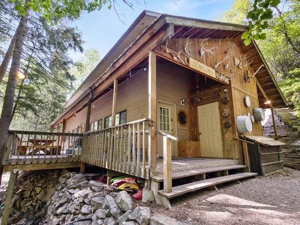 6907 E Mount Aire Rd, Salt Lake City, UT 84109