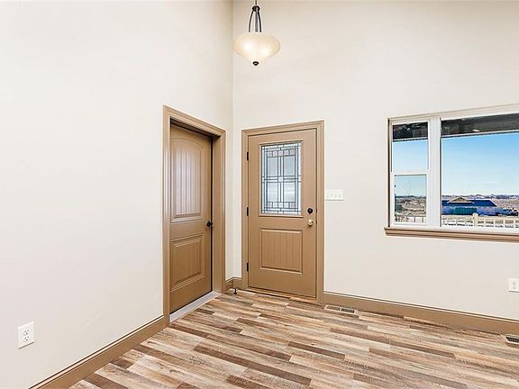 2nd image of 2987 Copper Bluffs Cir