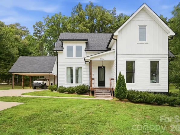 5028 Lewis Rd, Gastonia, NC 28052