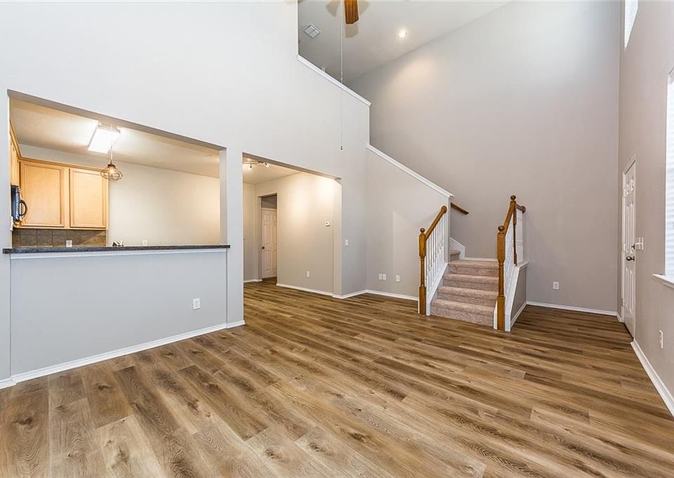 1st image of 3012 Stone Forest Cir