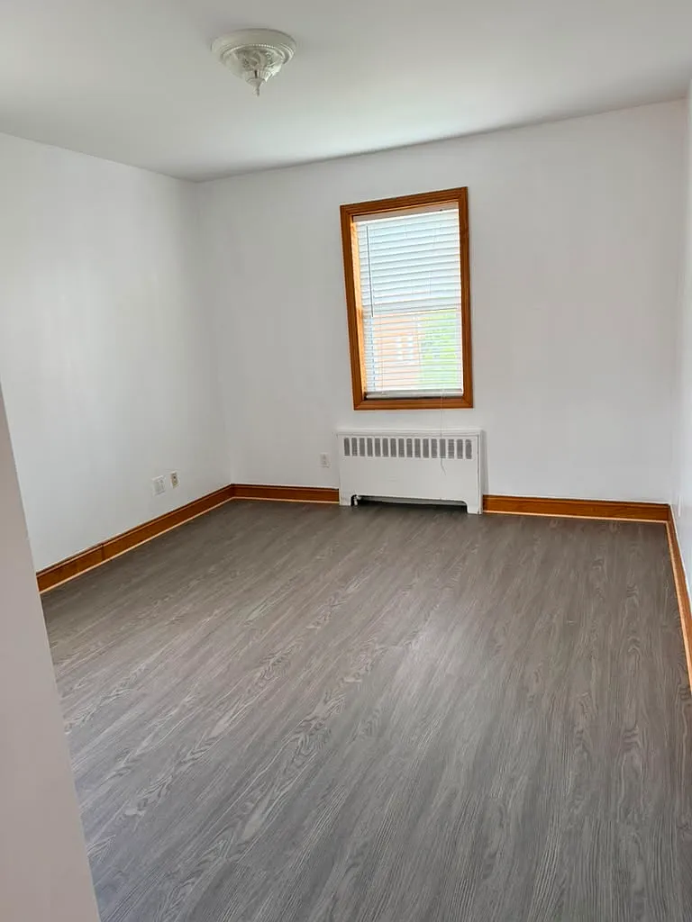 2 bed, $2,800 — Photo 3