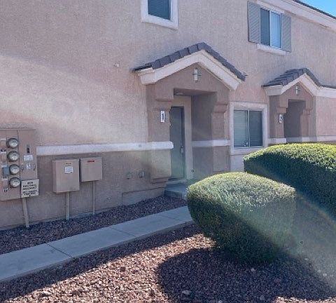 3rd image of 3313 Jamaica Princess Pl Unit 1