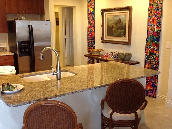 2nd image of 5064 Annunciation Cir Unit 305