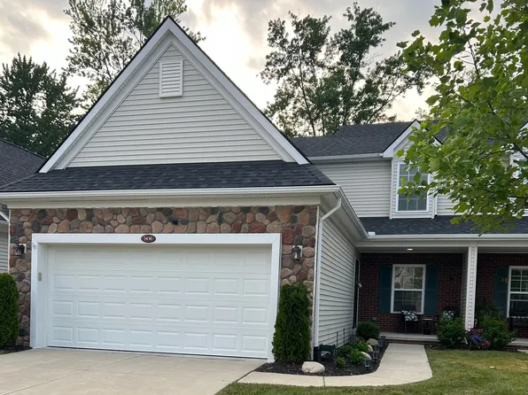 3436 Grove Ln #86, Auburn Hills, MI 48326