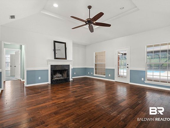 5th image of 8240 Taddish Dr N