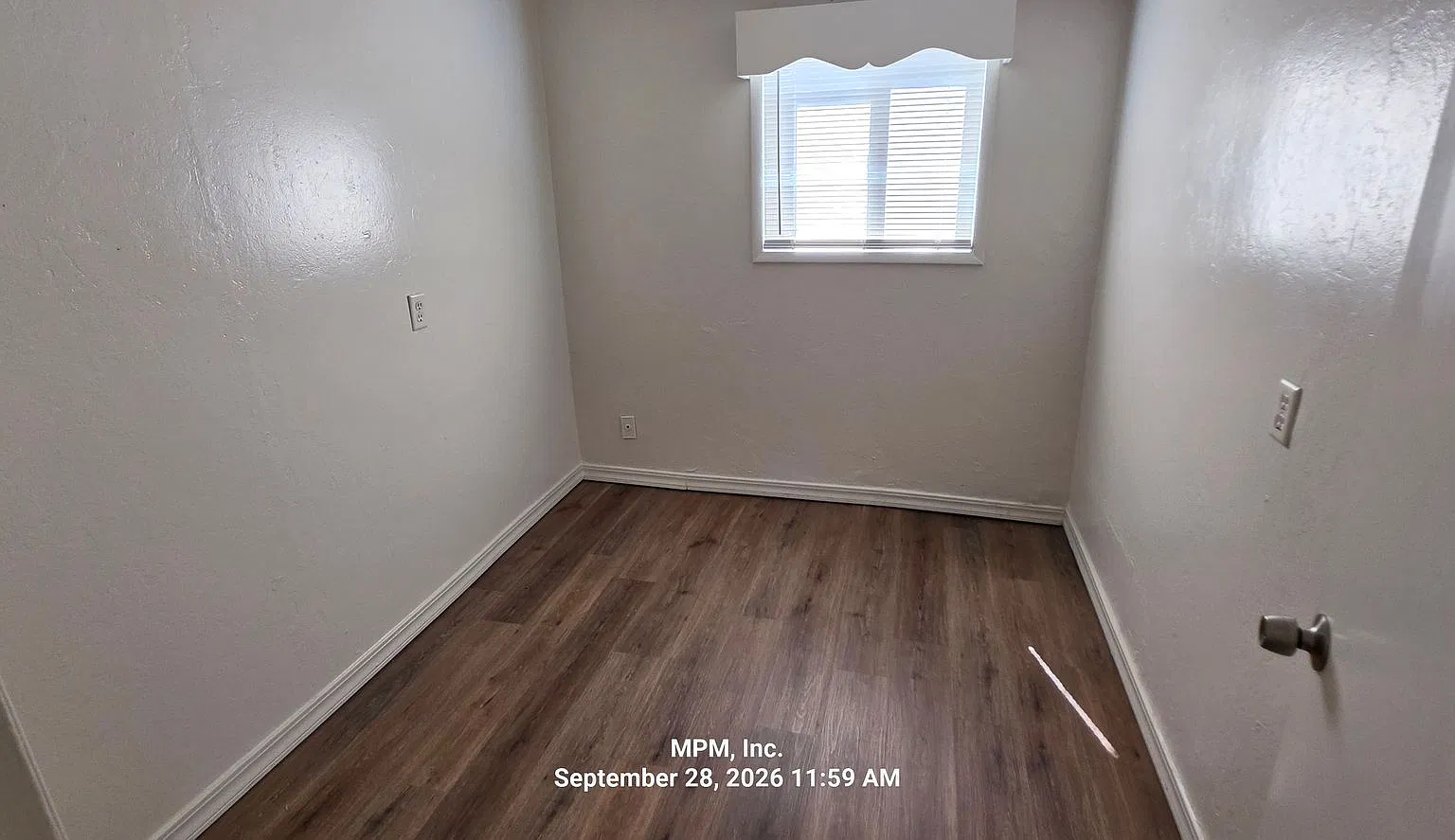 3003 Vine Street Residence (3003 & 3005) — Photo 2