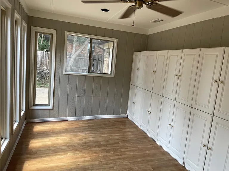 3710 Moselle Dr — Photo 12