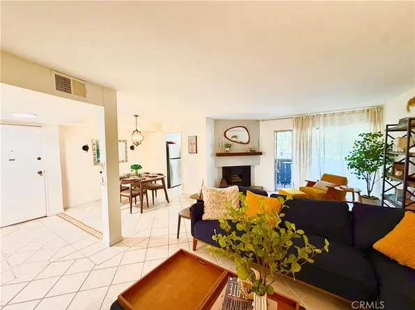 15020 Victory Blvd Unit 104, Van Nuys, CA 91411