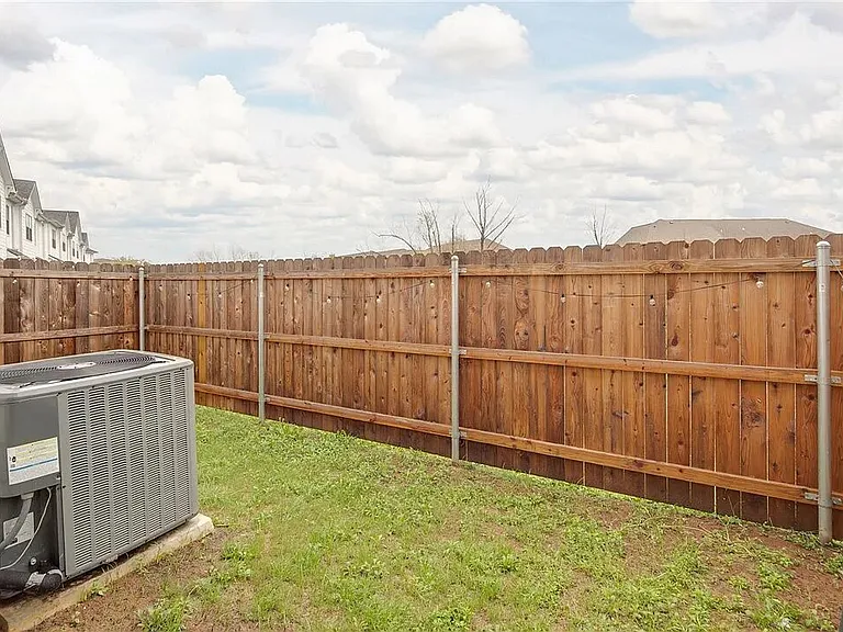 1415 Ailin Dr — Photo 12