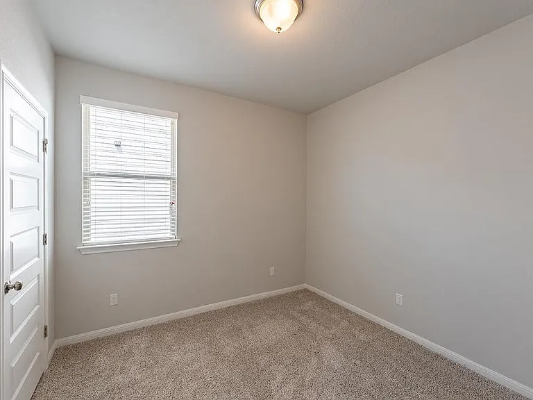 12411 Zenyatta Dr — Photo 7