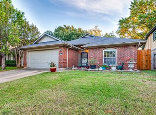 8820 Brushy Creek Trl, Fort Worth, TX 76118