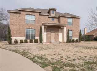 411 Kings Creek Dr, Terrell, TX 75161