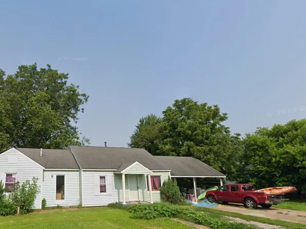 1411 Andrews Ave, Sheffield, AL 35660