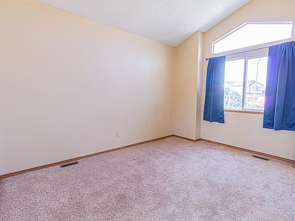 4th image of 11447 McKeen Dr