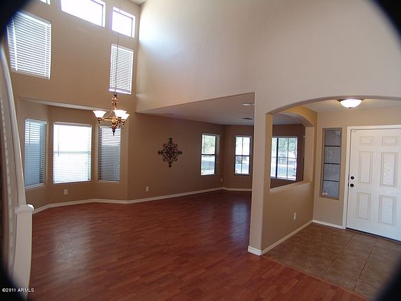 4th image of 1529 N DESERT WILLOW Street