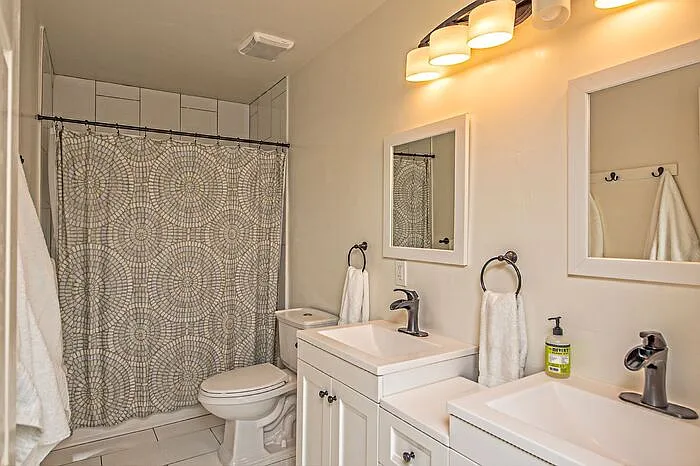 1514 W Windsor Ave #W — Photo 20