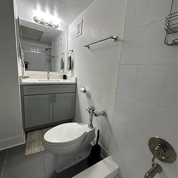 6161 Gulf Winds Dr #150 — Photo 27