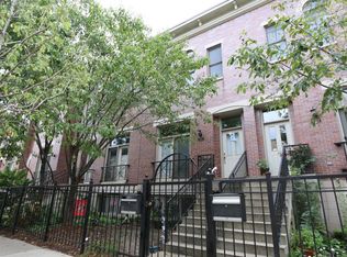 1221 W Lexington St, Chicago, IL 60607