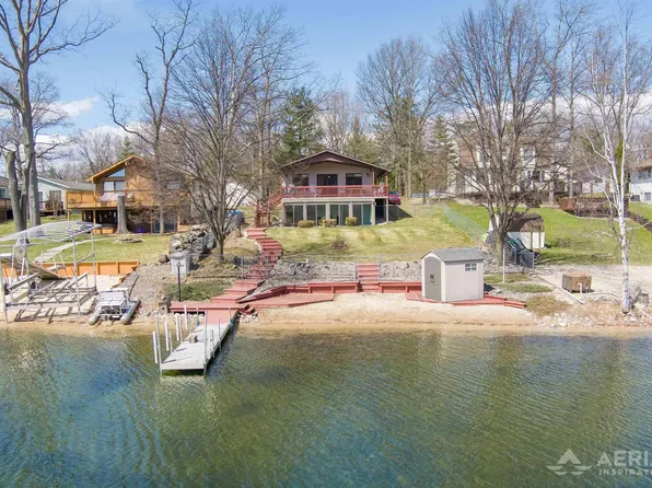 3267 S Ogemaw Trl, West Branch, MI 48661
