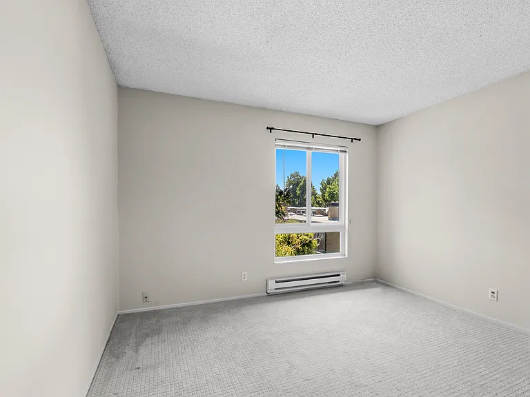 847 N Humboldt St #309 — Photo 17