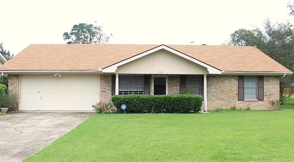 1st image of 2903 Mary Ann Dr