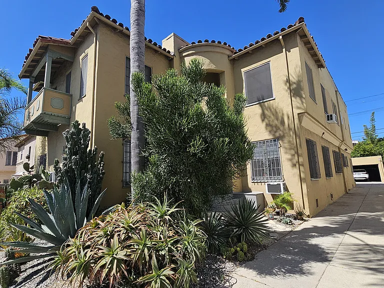 6125 Orange St #101 — Photo 12