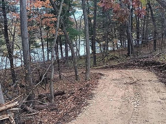 4th image of 4568 County Rd N