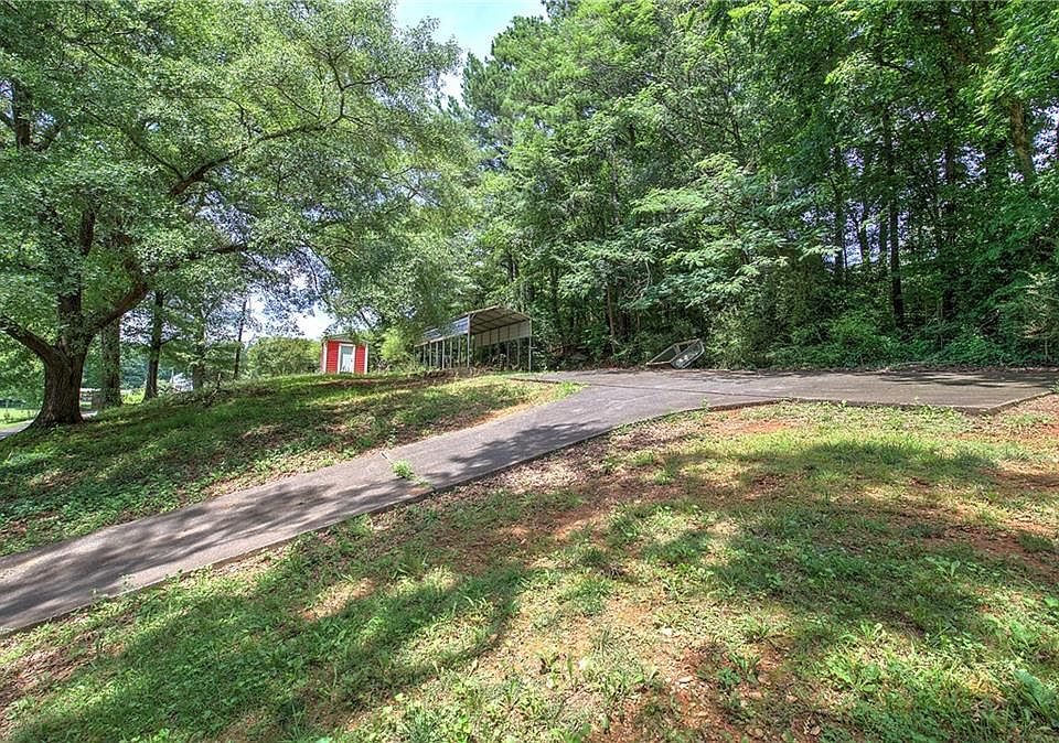 1st image of 274 Jordan Rd SE #1