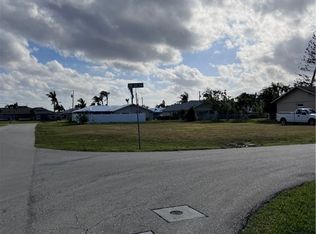 206 SW 44th Terrace Cpe, Coral, FL 33914