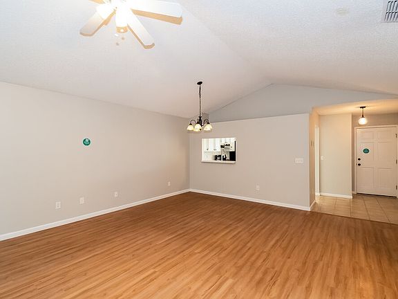 5th image of 1826 Ashmore Green Dr