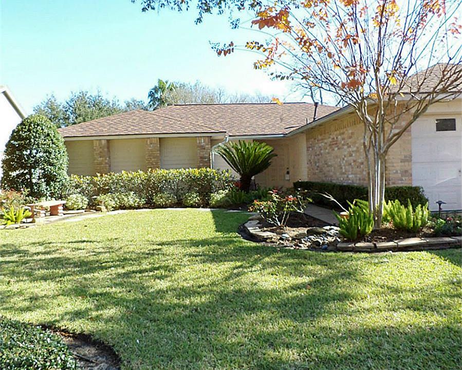 1st image of 2614 Broomsedge Dr