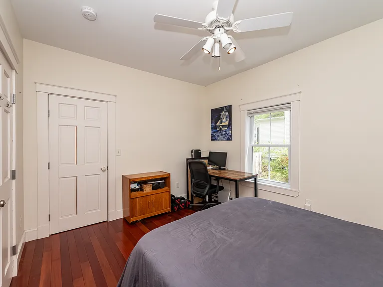 301 Richards Ave — Photo 23