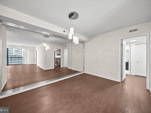 4th image of 5505 Seminary Rd APT 901N