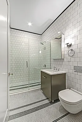 Rented by Bond New York | media 9